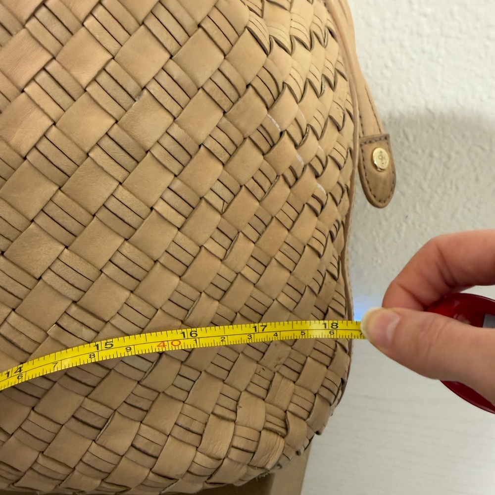 Cole Haan Tan Leather Shoulder Bag -Taylor Drawstring Woodbury Heritage Weave - Picture 12 of 16